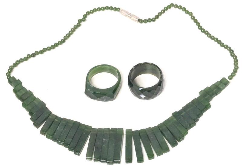 Vintage Green-Coloured Stone Fan Necklace 15" & 2 Carved Green Stone Rings in Size 8 and 9 (Some Small Chips and flea bites along edges)