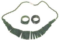 Vintage Green-Coloured Stone Fan Necklace 15" & 2 Carved Green Stone Rings in Size 8 and 9 (Some Small Chips and flea bites along edges)