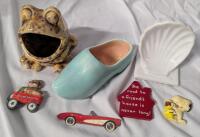 Vintage Decor. Frog, Magnets and More. Frog stand 3.5" Tall