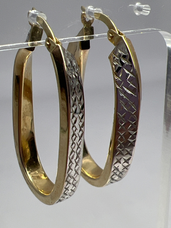 Spectacular 10K two tone Hoop Earrings stamped 417