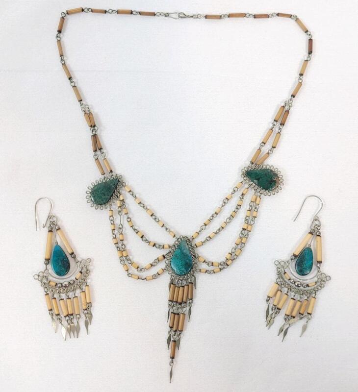 Vintage Handmade Peruvian Malachite Agate Teardrop Stone Tassel Necklace & Earring Set . Necklace measures 16" long .