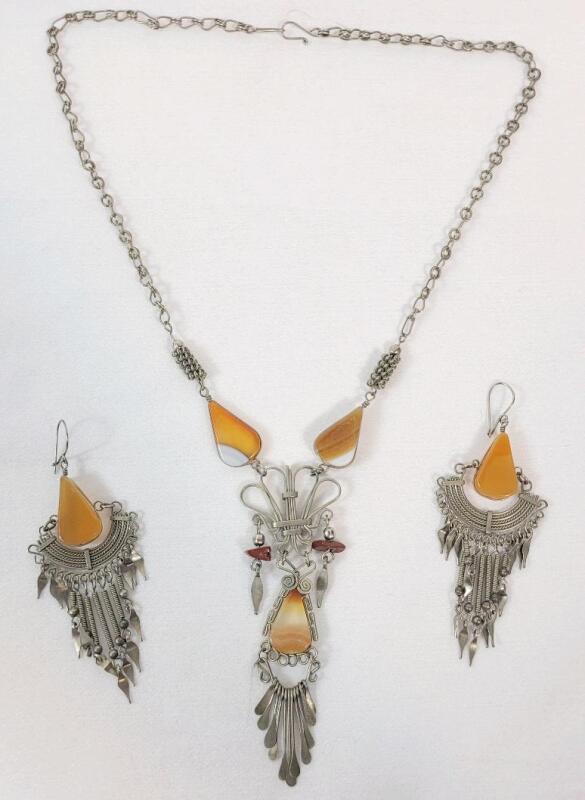 Vintage Handmade Peruvian Orange Agate Stone Tassel Necklace & Earrings . Necklace measures 16" long .