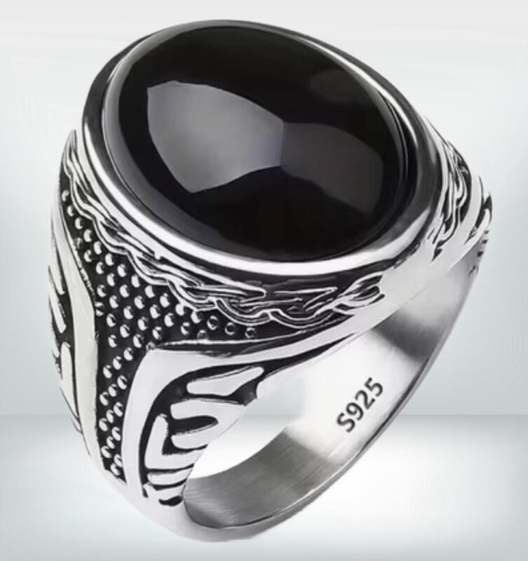 Marked 925S Black Onyx Mosaic Oval Stone Ring Size 10 Intricate Side Shank Details