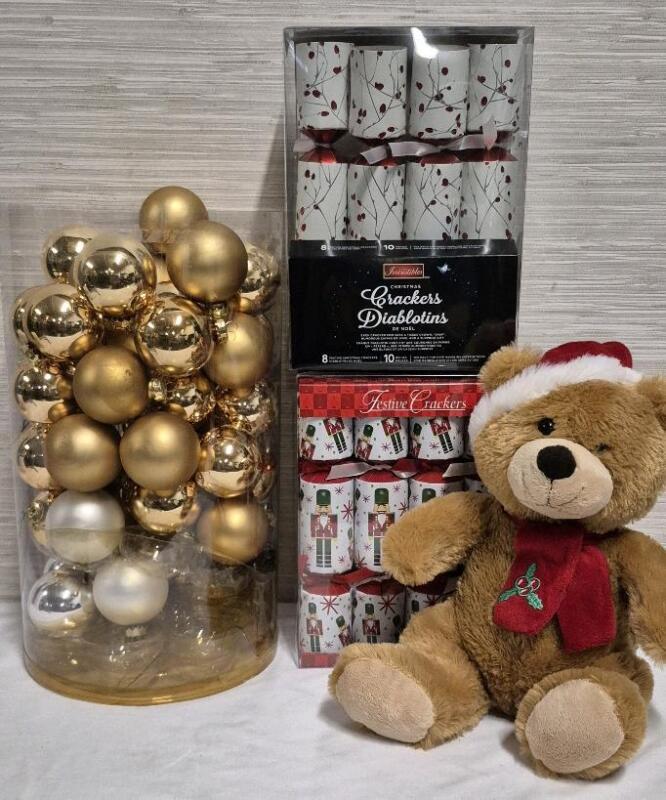 New & Not New Christmas Lot - 12 New Festive Crackers +
