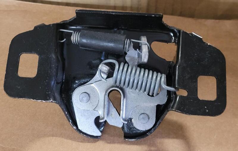 New - Hood Latch for 2028 - 2020 Dodge Grand Caravan , 2008 - 2016 Chrysler Town & Country & 2012 - 2015 Ram . Retail $90 . Part / Model # 05020846AA .