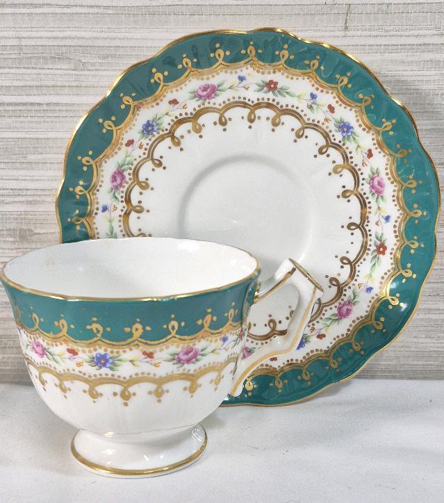 Beautiful ANYSLEY Teacup & Saucer