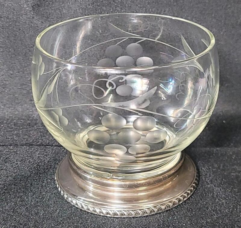 Vintage BIRKS Etched Glass Bowls w/Sterling Silver Base . Measures 3 ⅛" tall & 3" diameter base . No chips or cracks