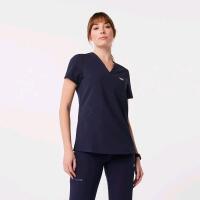 New sz Small Women's FIGS Catarina One Pocket Scrub Top Retails for $58