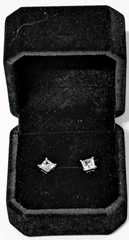 NEW Platinum Plated 0.8ct Each Princess Cut Simulated Diamond Stud Earrings