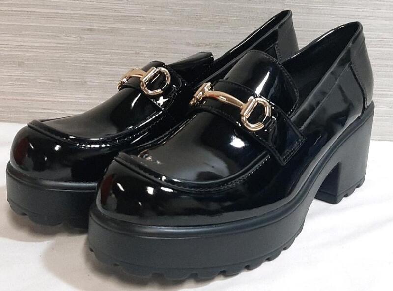 New Pair of Women's Platform Shoes | Size 10.5