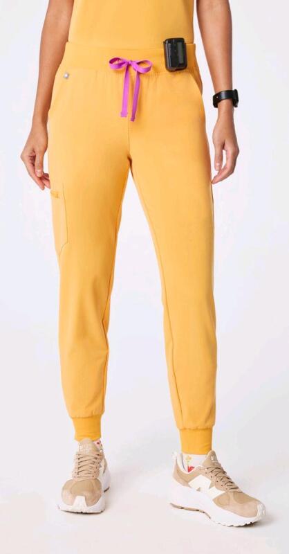 New sz Small Regular Women's FIGS Zamora Jogger Scrub Pants Retails for $68