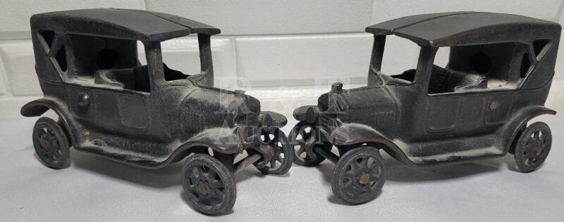 Vintage Cast Iron Ford Model-T Car , Made in Canada