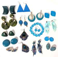 14 Vintage Pairs of Earrings, All But 1 Pair For Pieces Ears + Beaded Expansion Bracelet & Matching Earrings, Longest 3.25"