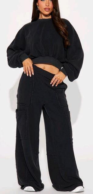New Women's Size XL Shelby Pant Set , Black . Stock photos used