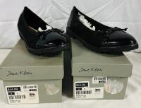 2 Pairs of Women&rsquo;s Size 8 and Size 9 Jane Klein Flats, Siaka-001
