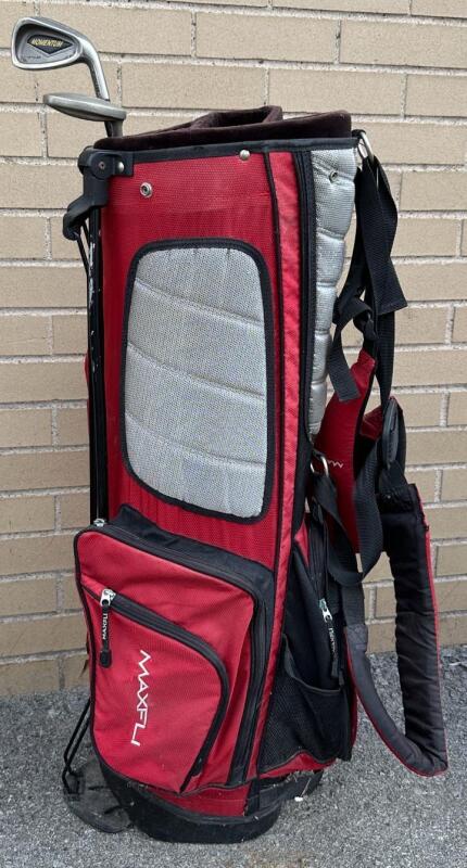 2 Right-Handed Golf Clubs (5 Iron, Putter) Plus Golf Bag
