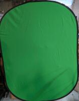 Reversible Pop-Green/Blue Screen. 59" Wide.