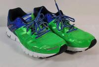 Men's Size 11 ASICS Gel-Lytess Running Shoes . Excellent Condition