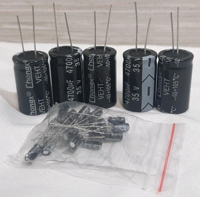 Lot of Aluminum Electrolytic Capacitors