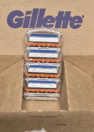 4 New Gillette Razor Cartidges 5 Blades
