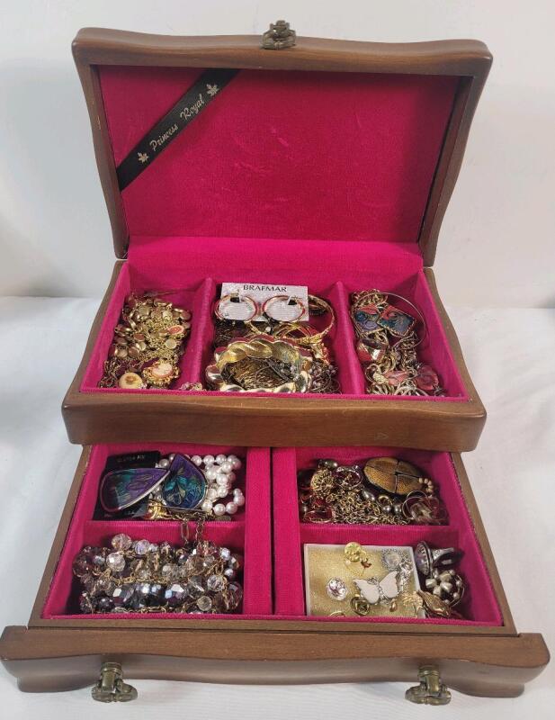 Assorted Jewelry w/Princess Royal Jewelry Box . Brooches , Necklaces , Rings , Earrings