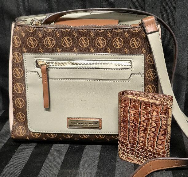 Adrienne Vittadini Purse and Card Holder
