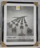 New Doai Art Picture Frame 22 x 28" W/out Mat & 18 x 24" w/ Mat