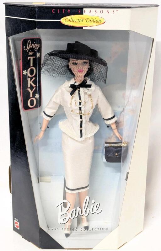 Vintage 1998 BARBIE City Seasons Collector Edition 1999 Spring in Tokyo Doll