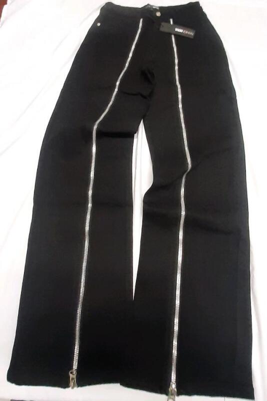 New Pair of Zipper Pant Jeans, Size 5