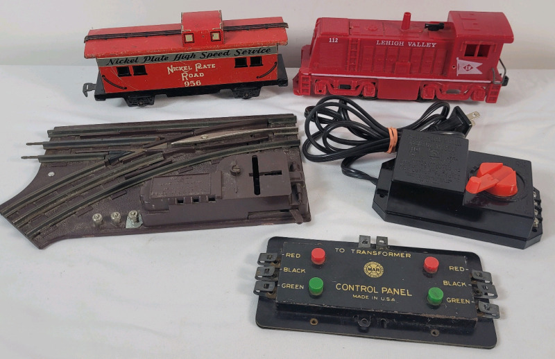 Vintage MARX Toy Train Cars & Accessories . Lehigh Valley Engine , Nickel Plate Road 956 Caboose , Transformer & Lionel Control Switch