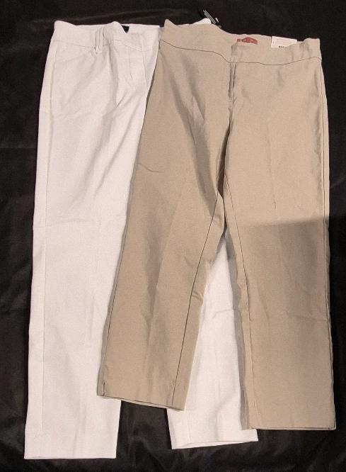 New sz Medium/10 Women's iyla Capri Pants & New Reitmen's Pants *Marks Present*