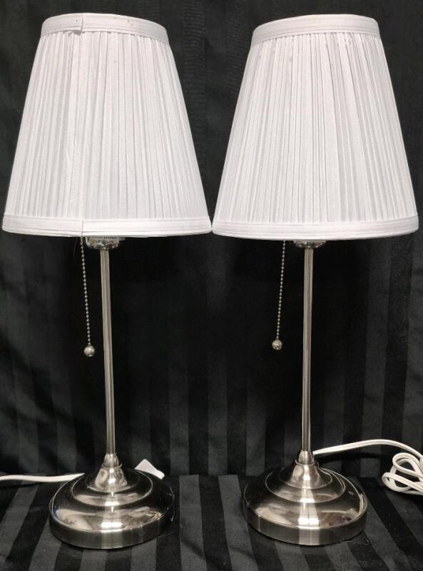 Pair of Table Lamps 21.5" Tall - Working