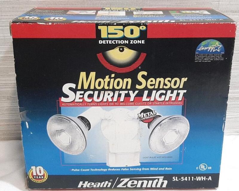 New in Box Motion Sensor Security Light
