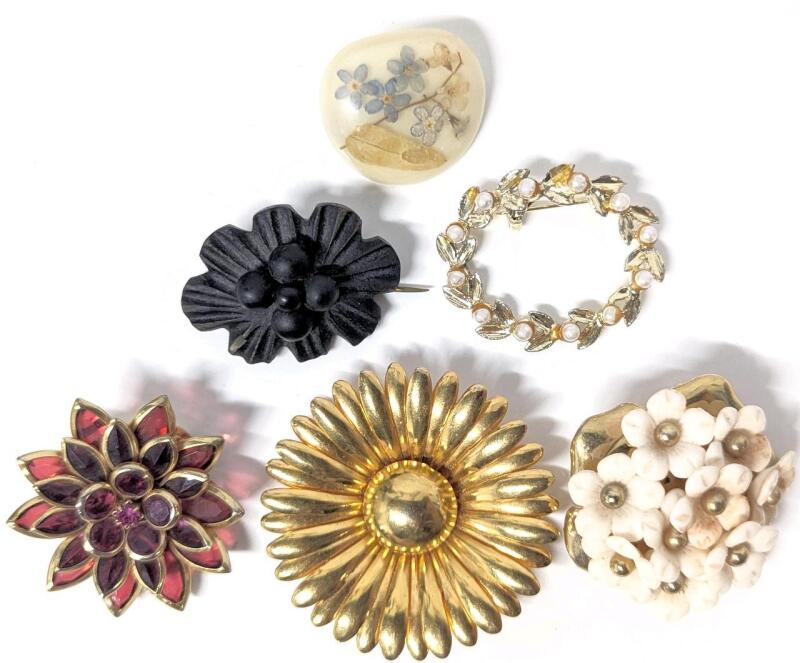 6 Vintage Floral Brooches incl Signed, Wooden, Real Flowers Suspended in Resin +, Up to 2" Diameter
