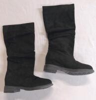 New Size EUR 37, Women's Slouch Boots, Black