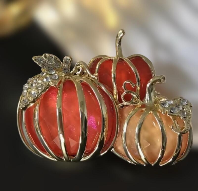 Vintage Inspired Beautiful Three Pumpkins Vibrant with Rhinestone Leaves approximately 1.75 x2.25&rsquo;&rsquo;