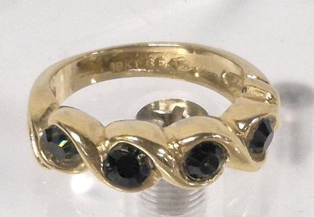 Beautiful Vintage sz 7.5 Stamped 18KTGE Ring - Green Stones