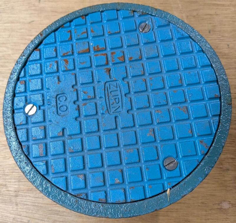 New Zurn Cast Iron non Adjustable No Hub Clean out. 4" hookup.