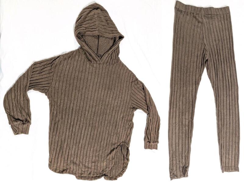 New Size Med Women's 2pc Super Soft Lightweight Hooded Long Sleeve Top & Bottoms Set