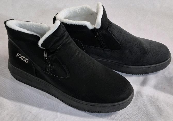 New sz 43 Men's FXDD Winter Boots