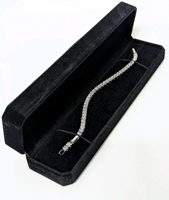 NEW Platinum Piated 4.Ūmm Princess Cut Tennis Bracelet - Adjustable 7" to 8" Long