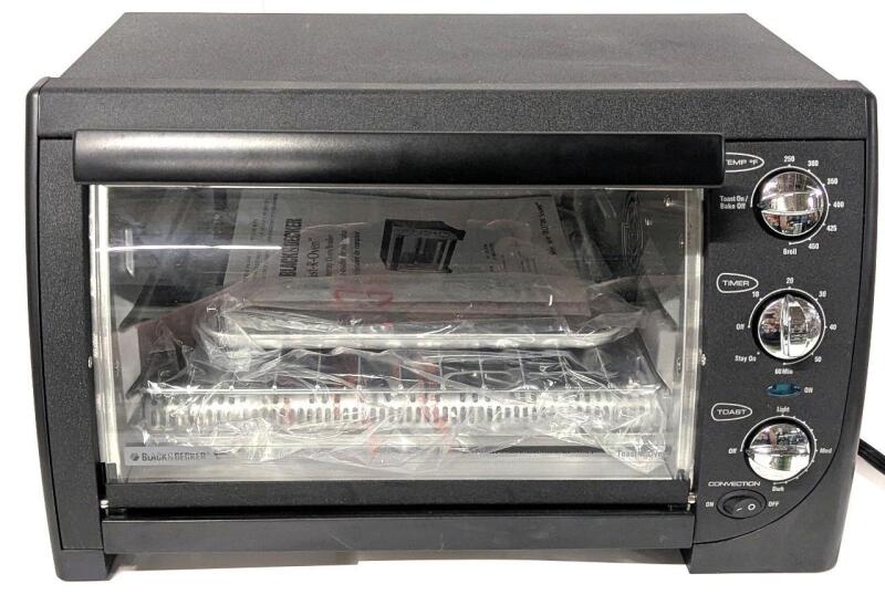 New BLACK & DECKER Toast-R-Oven With 60-Minute Timer & Convection, Model TRO700TC