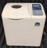 PILLSBURY Automatic Bread & Dough Maker, Model 1025, With Original Instructions & Recipe Booklet, Tested For Power
