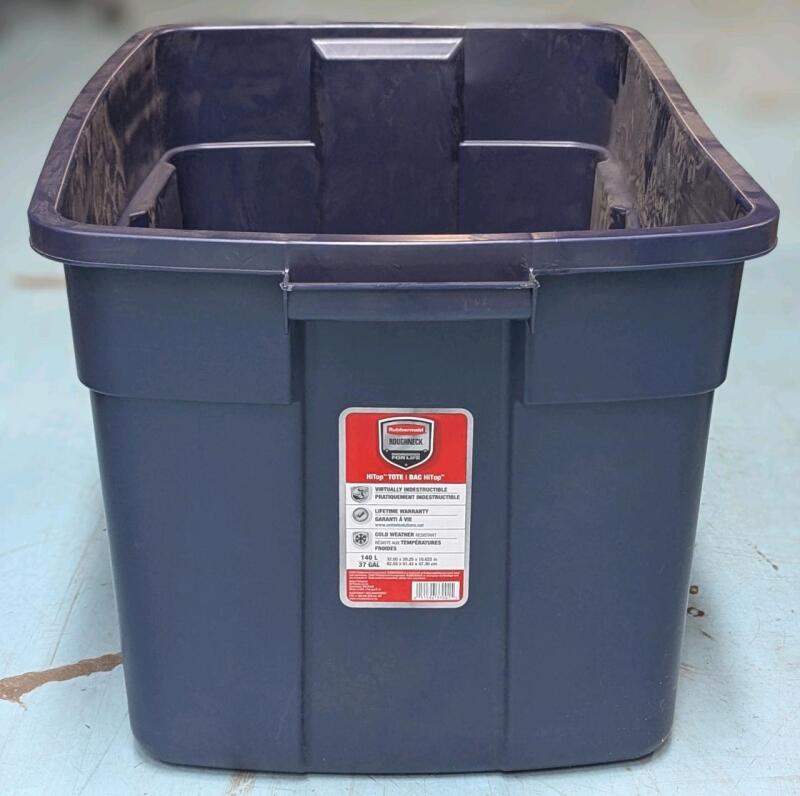 New Rubbermaid Roughneck Large Stackable Storage Box, 140-L, Retails $29.99 With Lid, No Lid With Lot
