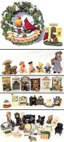 12" Resin 3D Relief Cardinal Holiday Wreath + Assorted Resin Figures & Miniatures, 0.25" - 5" Tall