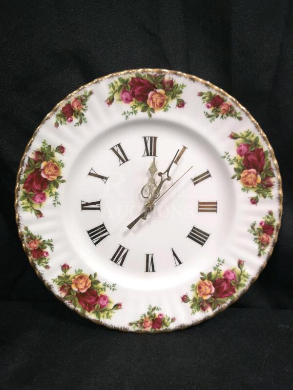 Royal Albert Old Country Rose Plate Clock - Working