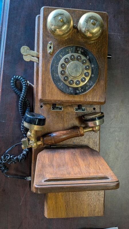 Vintage Wall Hanging Telephone. Damage to Earpiece. Unable to test.