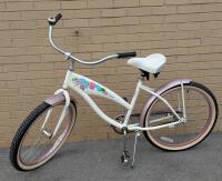 Vintage FLYER Manhattan Cruiser Women's Single Speed Bicycle With Wide Seat, 40" To Top of Handlebars