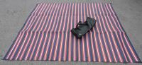 WOOD Outdoor Folding Outdoor Rug, 94.5" &times; 121"