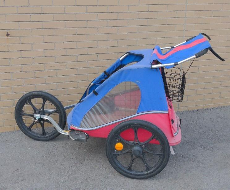 Thule Chariot Cabriolet Child or Pet Carrier
